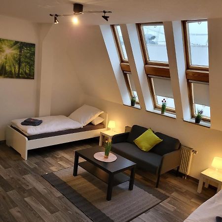 Cityapartment Platinum-Zentrum Mit Parkplatz ビーレフェルト エクステリア 写真