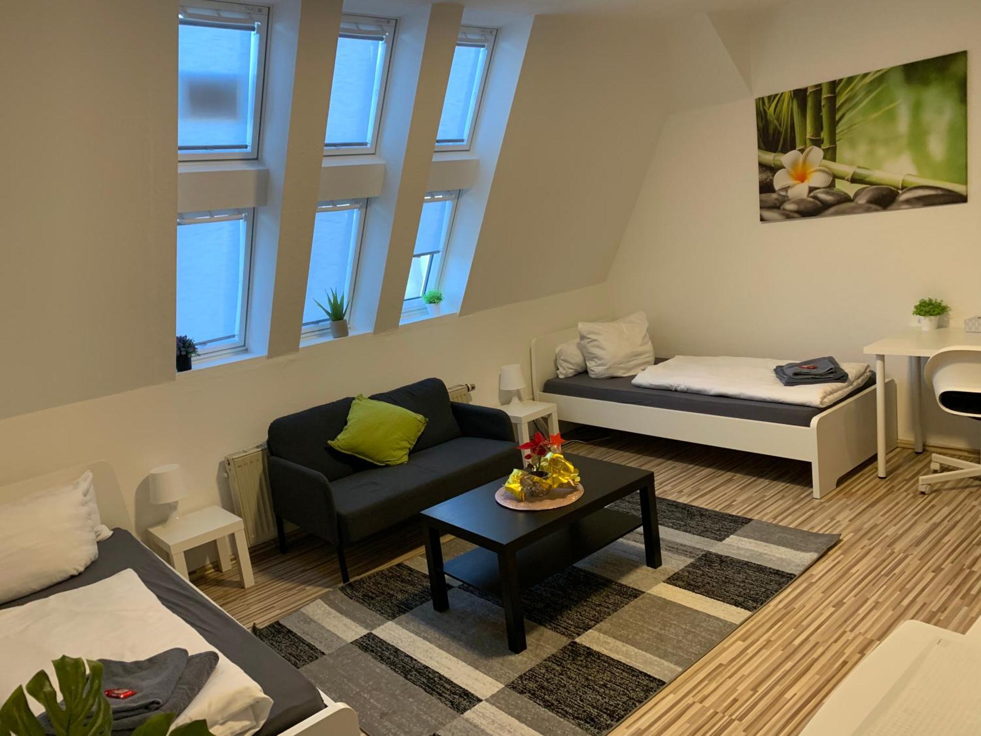 Cityapartment Platinum-Zentrum Mit Parkplatz ビーレフェルト エクステリア 写真
