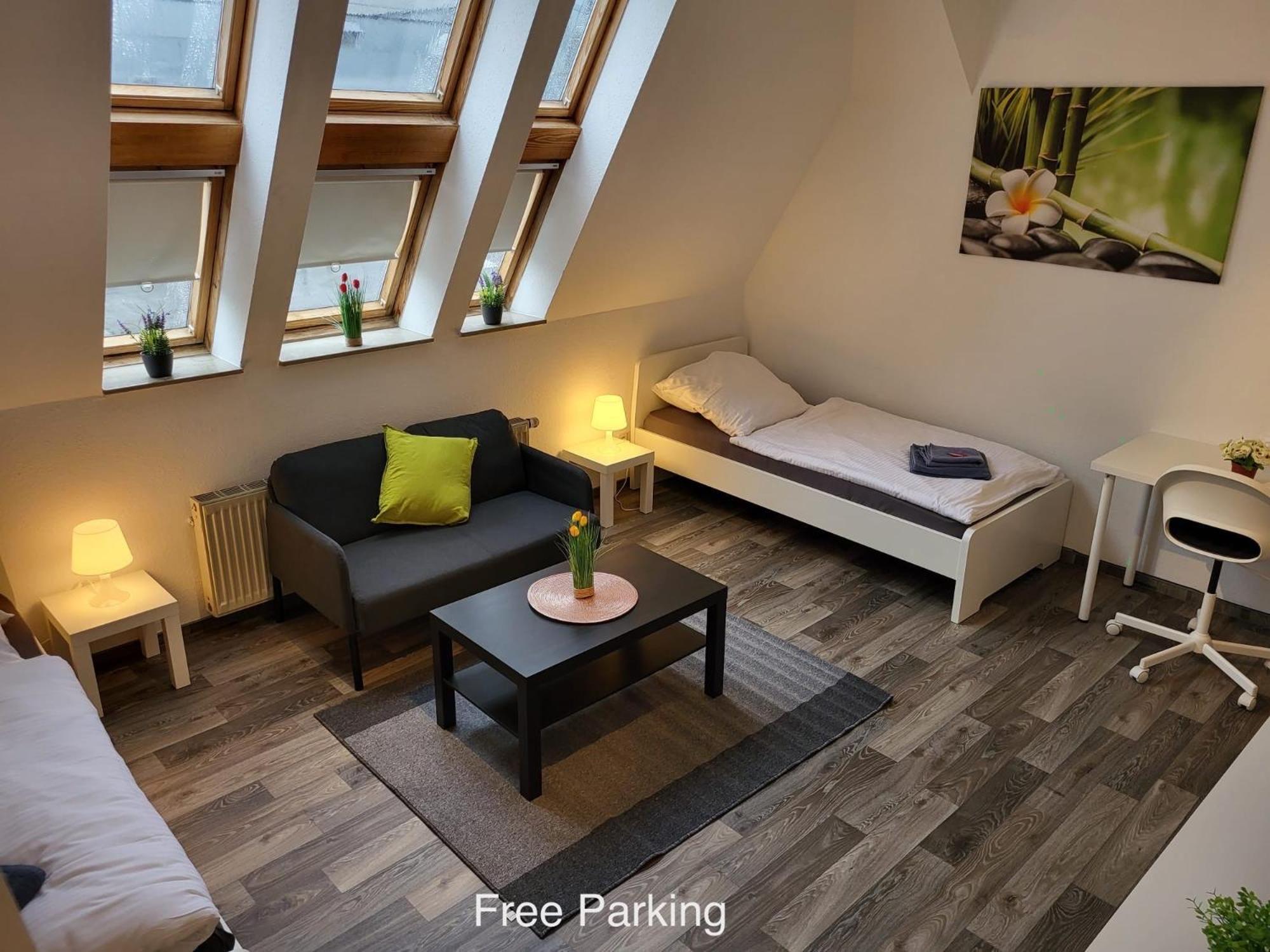 Cityapartment Platinum-Zentrum Mit Parkplatz ビーレフェルト エクステリア 写真